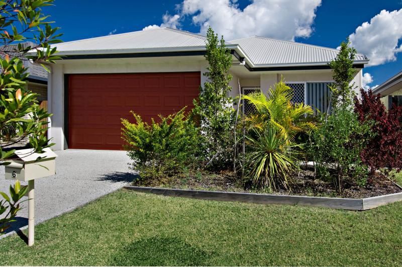 6 Griffin Crescent, CALOUNDRA WEST QLD 4551