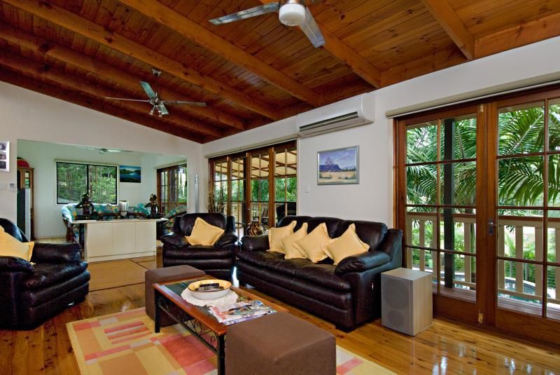 10 Rochester Rise, AROONA QLD 4551