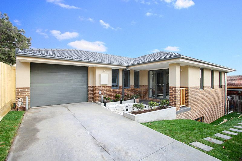 35 Binalong Avenue, CHADSTONE VIC 3148