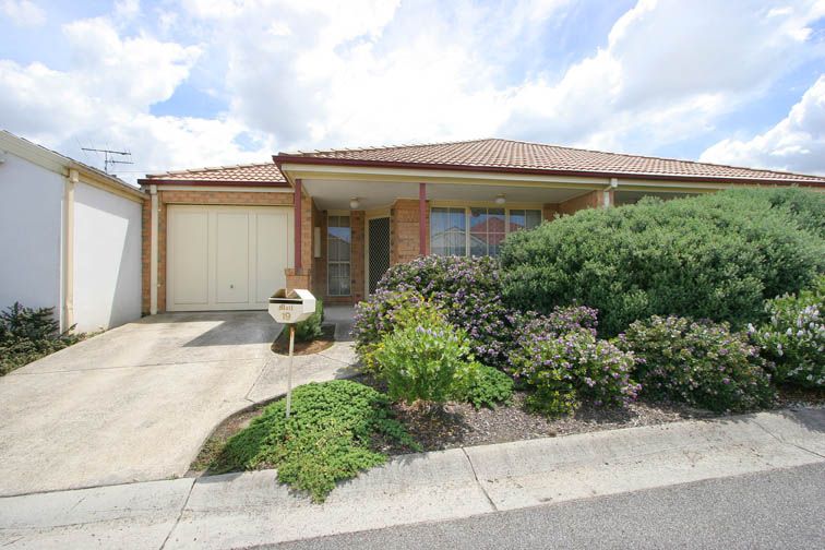 19 Elmtree Terrace, CHADSTONE VIC 3148