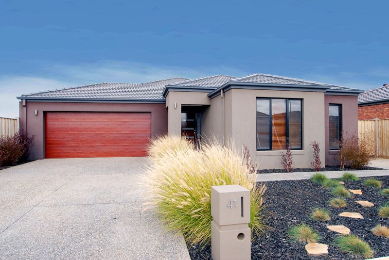 41 Azure Drive, TARNEIT VIC 3029