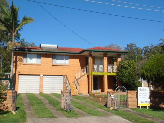44 Elizabeth Crescent, GOODNA QLD 4300
