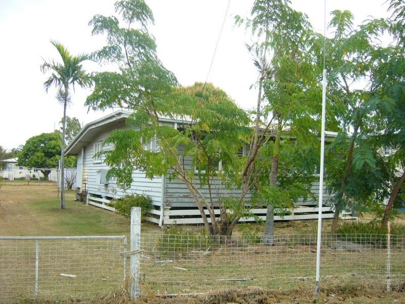 145 Glenmore Road, PARK AVENUE QLD 4701