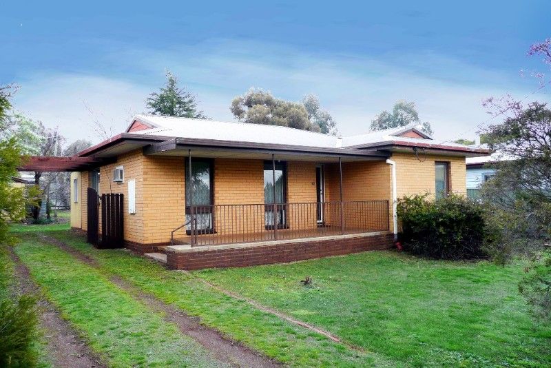 10 Queen Street, DOOKIE VIC 3646