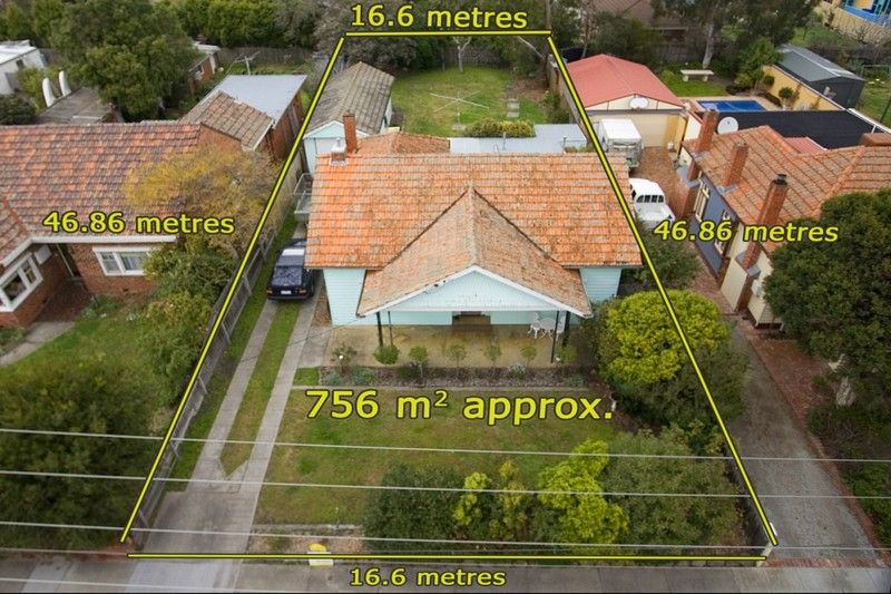 14 Eleebana Avenue, Hughesdale, VIC 3166