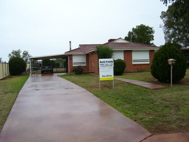 36  Middleton Street, PARKES NSW 2870