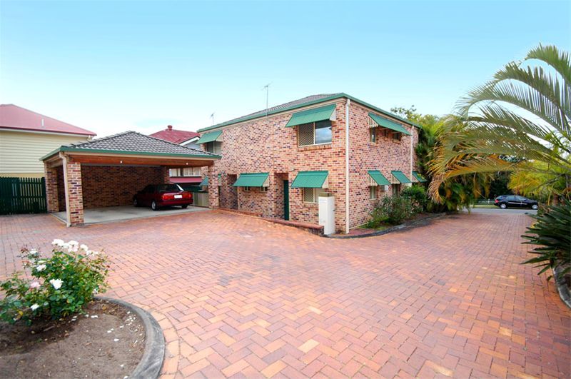 32  Ashby Street, FAIRFIELD QLD 4103