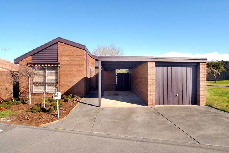 35   Callistemon Avenue, KEYSBOROUGH VIC 3173