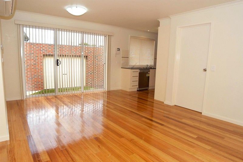 4 Fortuna Street, CLAYTON VIC 3168