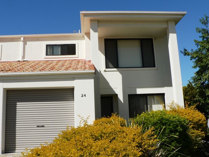 10  Diane Court, CALAMVALE QLD 4116