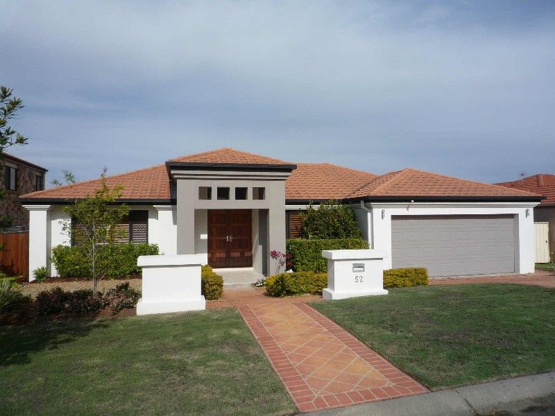 52 Ingles Circuit, ARUNDEL QLD 4214