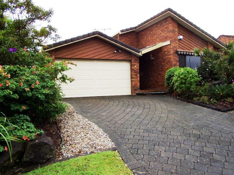 11 Commerce Drive, ROBINA QLD 4226