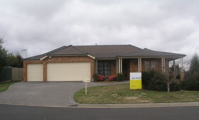 8  Niven Place, ORANGE NSW 2800