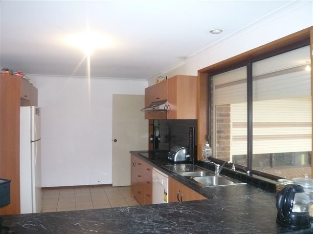 13 Hampton Court, SALISBURY EAST SA 5109