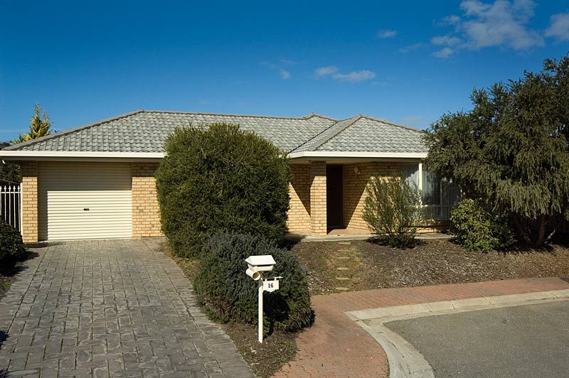 16 Timothy Court, MITCHELL PARK SA 5043