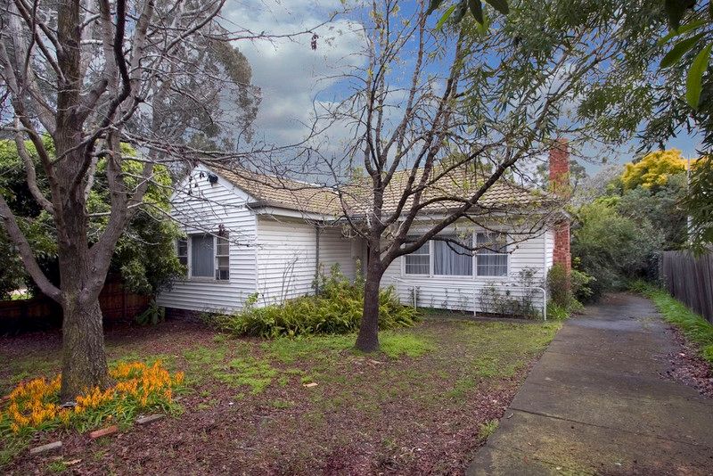 14 Larch Street, Blackburn VIC 3130
