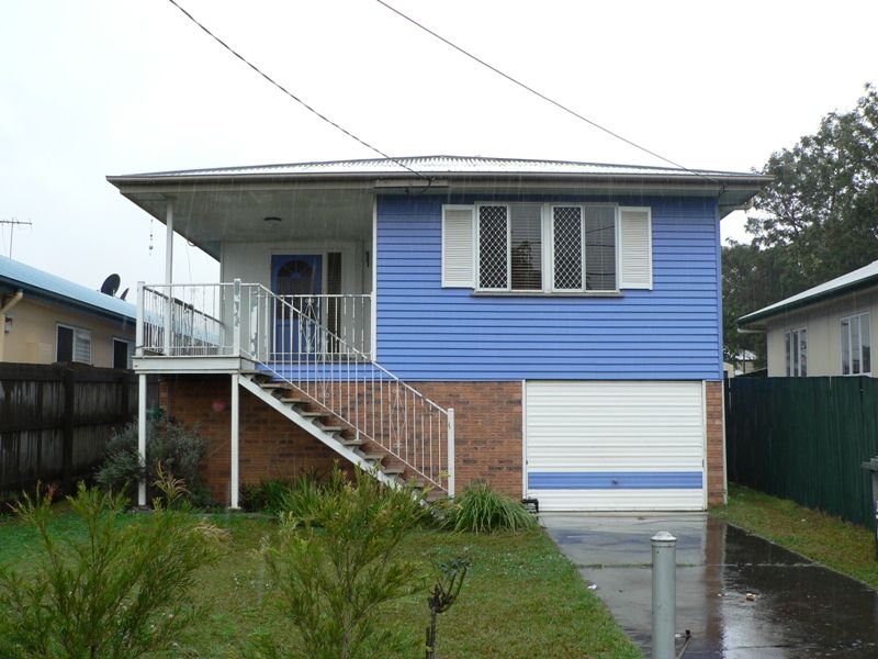 74 Morden Road, SUNNYBANK HILLS QLD 4109