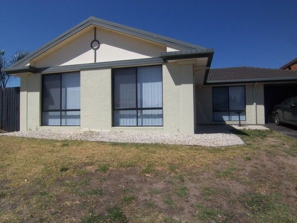 18 John Monash Drive, SKYE VIC 3977