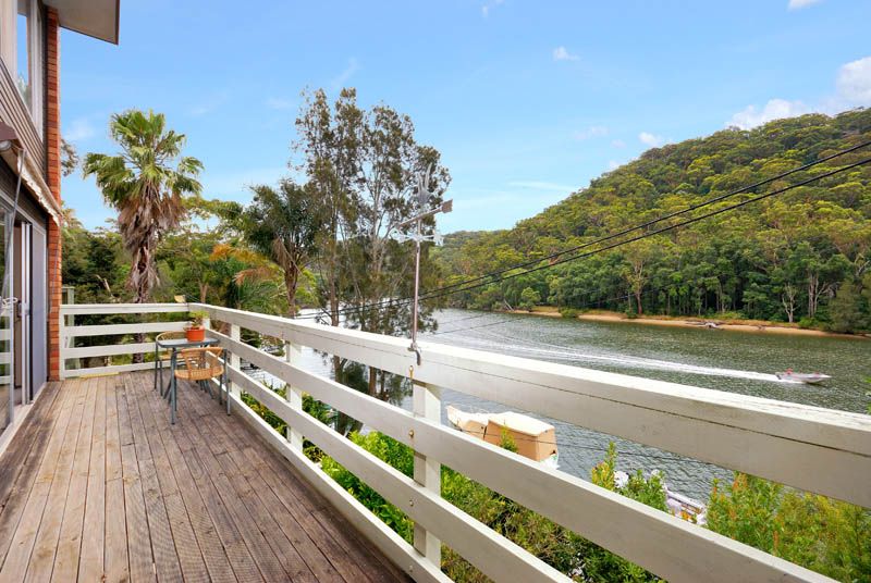 241  Prince Edward Park Road, WORONORA NSW 2232