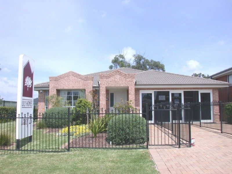 16 Stan Johnson Drive, HAMLYN TERRACE NSW 2259