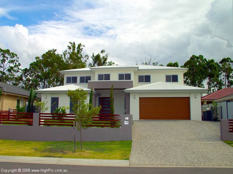 32 Roland Street, PARKINSON QLD 4115