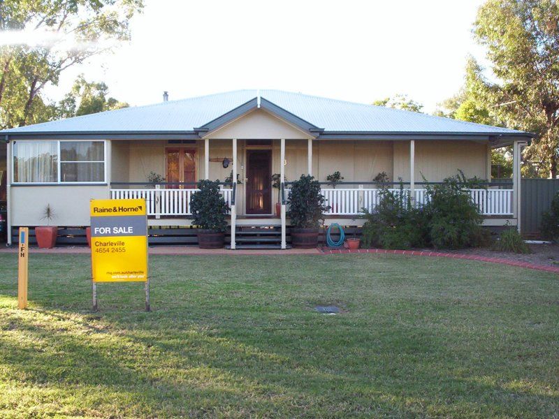 3 Hilda Street, CHARLEVILLE QLD 4470