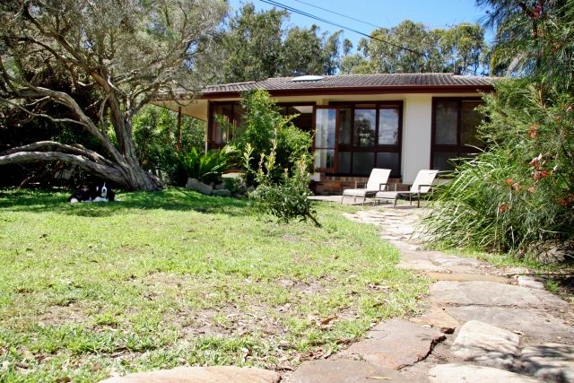 16 Beachcomber Avenue, Bundeena NSW 2230