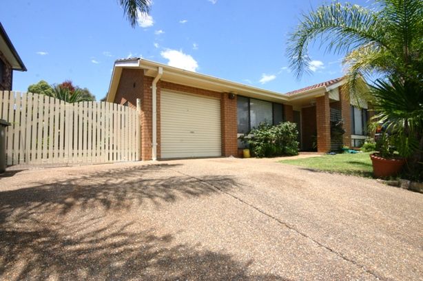 5  Goolagong Place, MENAI NSW 2234
