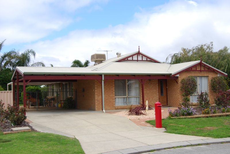 33 Acacia Crescent, Tin Can Bay, QLD, 4580