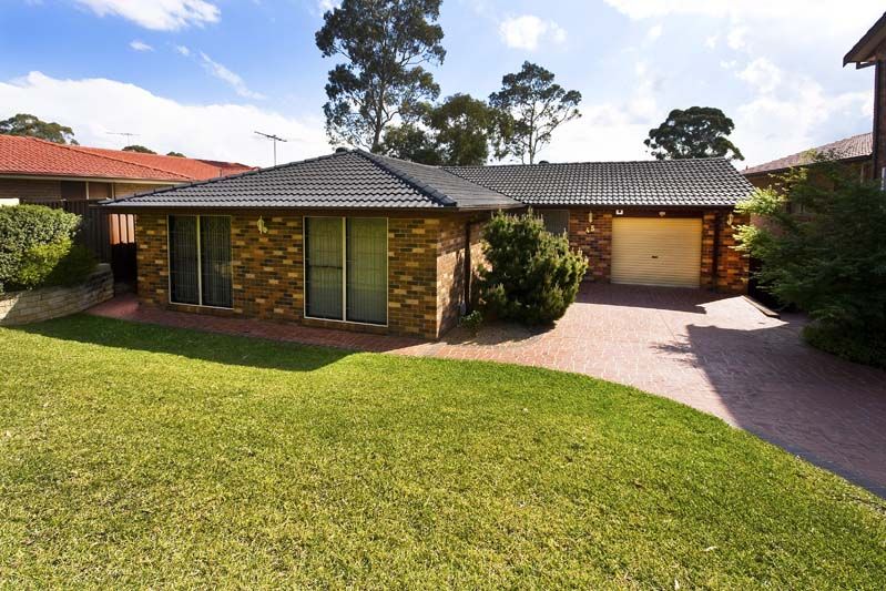 45  Warragamba Crescent, BOSSLEY PARK NSW 2176