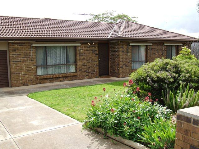 4 Amsterdam Street, Craigmore SA 5114