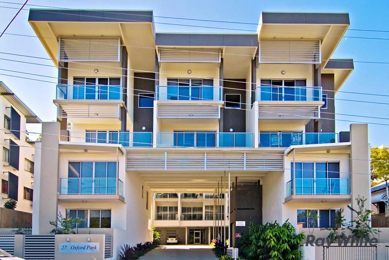  27 School Street, KELVIN GROVE QLD 4059