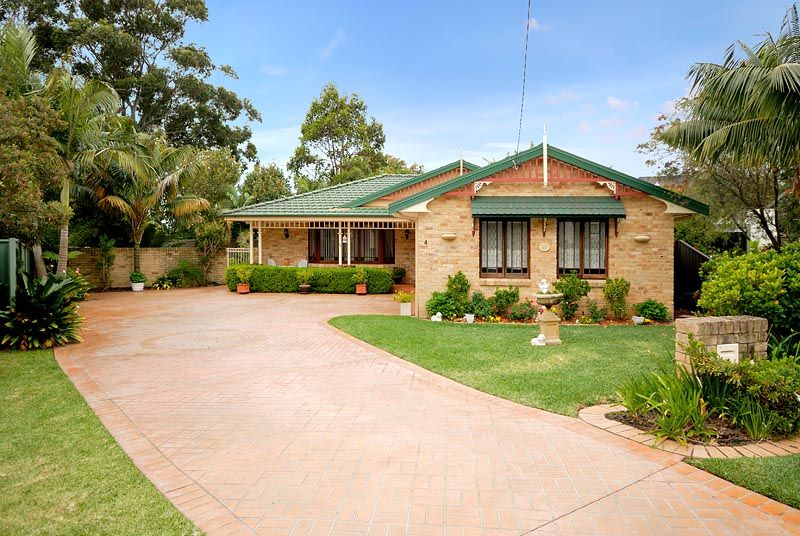4 Birunna Avenue, GYMEA NSW 2227