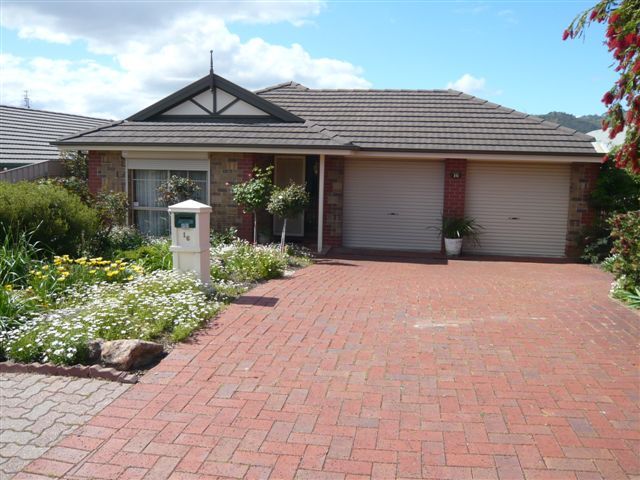 16 Tom Packer Drive, ATHELSTONE SA 5076