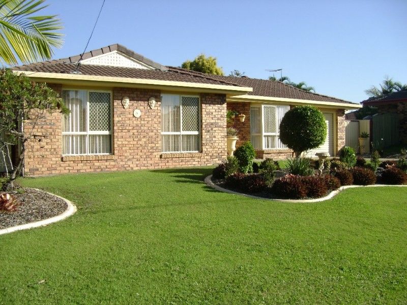 12 Lynette Court, DECEPTION BAY QLD 4508
