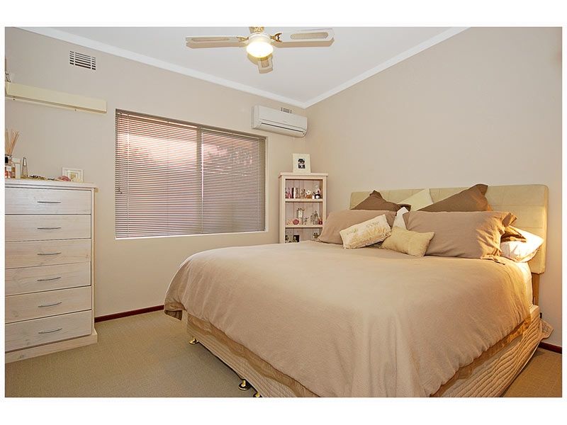 15 Sturt St, Oxenford, QLD, 4210