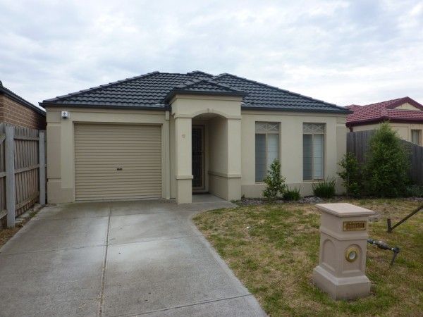 17 Sherbourne Drive, Carrum Downs VIC 3201