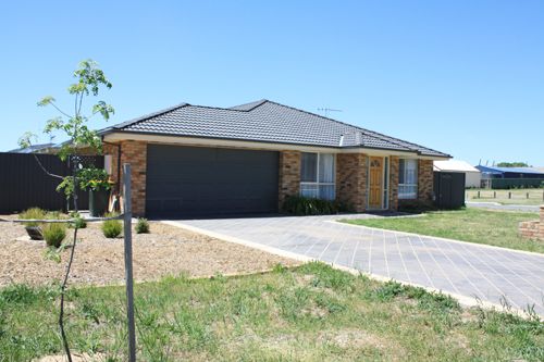 21 Scott Street, BUNGENDORE NSW 2621