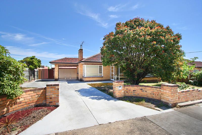 1592 Dandenong Road, OAKLEIGH VIC 3166