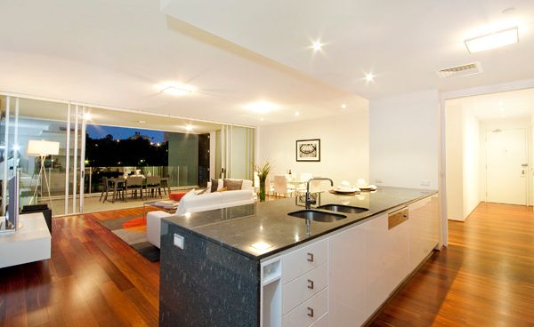 6 Parkland Boulevard, BRISBANE QLD 4000