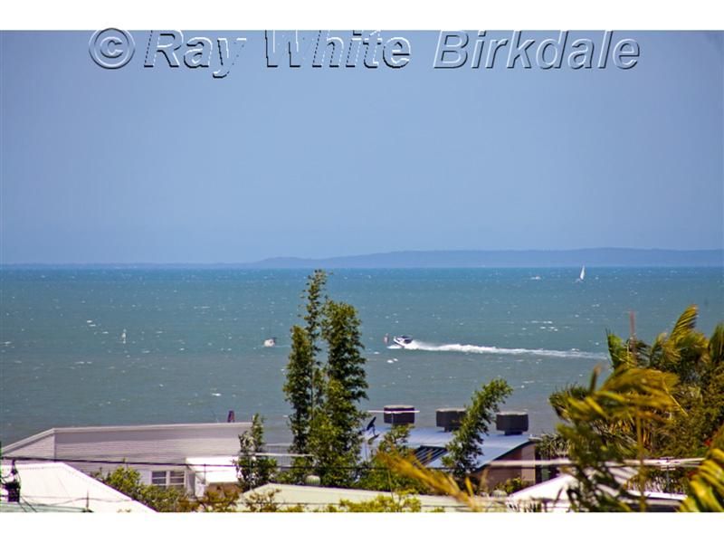 106 Melville Terrace, MANLY QLD 4179