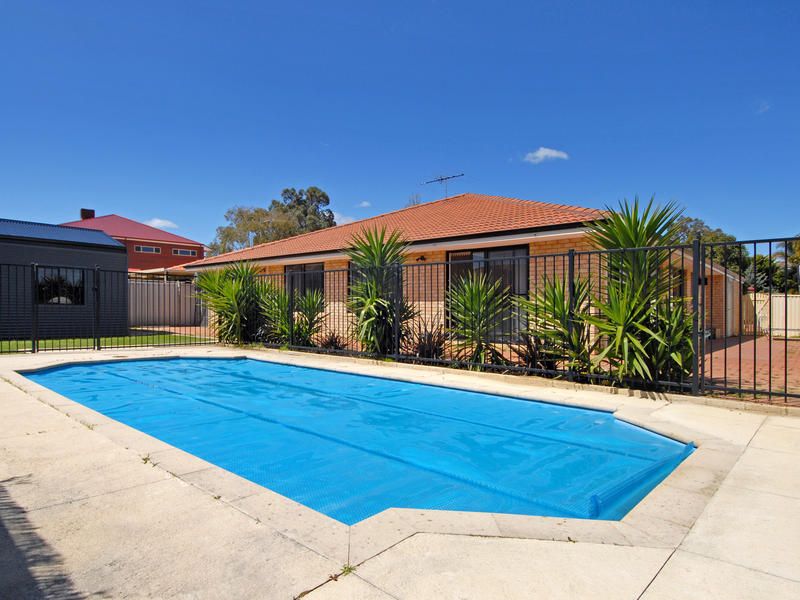 70  Huxtable Terrace, BALDIVIS WA 6171