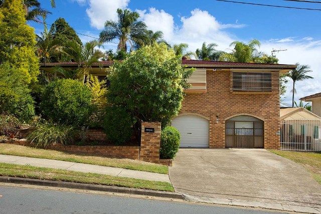 8 Alpinia Avenue, Banksia Beach, QLD, 4507