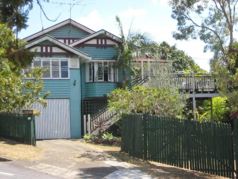 25 Greene Street, NEWMARKET QLD 4051