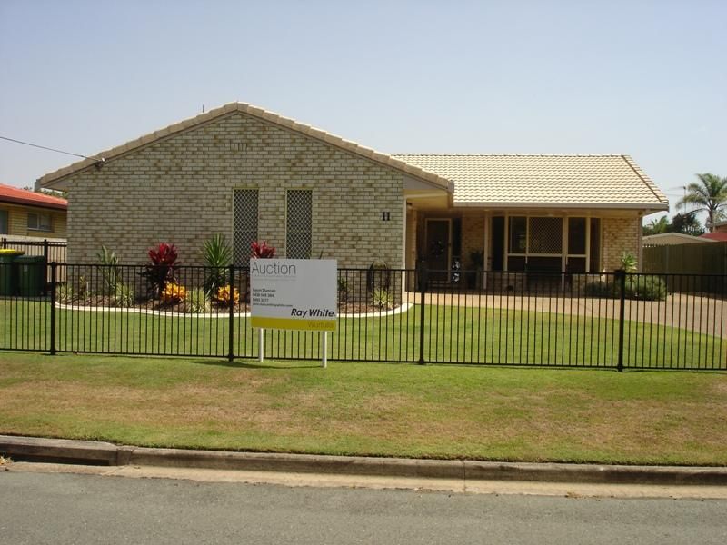 11 Langura Street, WARANA QLD 4575