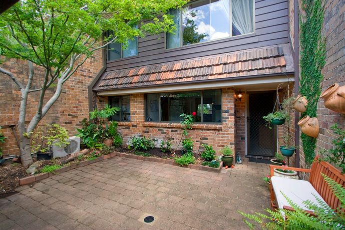 2 Cross Street, BAULKHAM HILLS NSW 2153