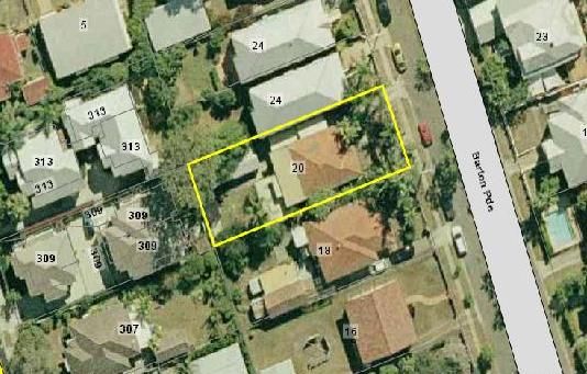 20 Barton Parade, BALMORAL QLD 4171