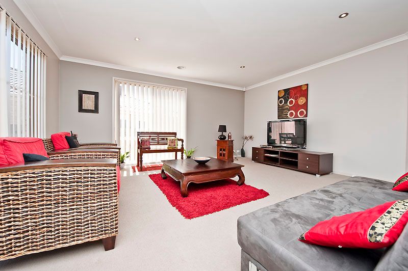 8/20 Splayd Close, DUNLOP ACT 2615