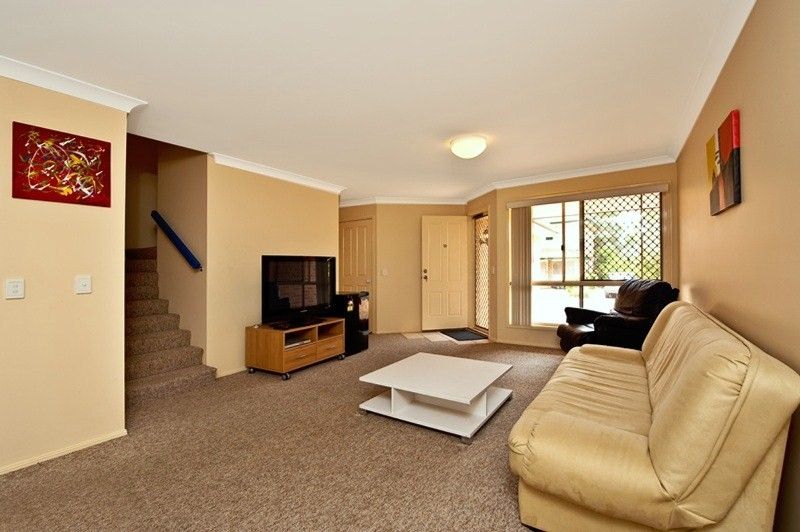38 Murev Way, CARRARA QLD 4211