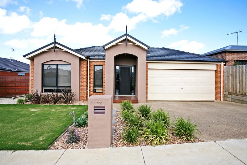 17 Ghazeepore Road, WAURN PONDS VIC 3216